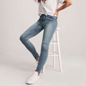 Abercombie High Rise Super Skinny Jeans